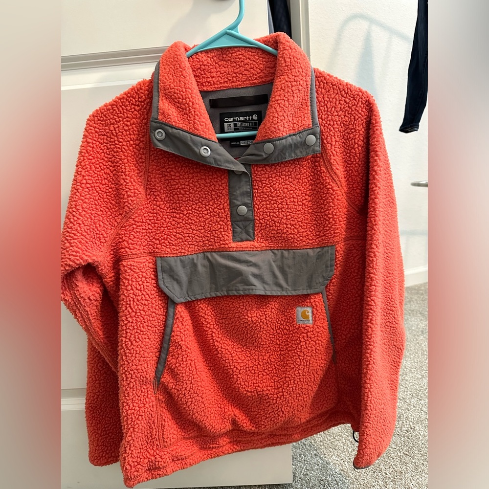Carhartt women fleece hoodie, coral colored, excellent condition